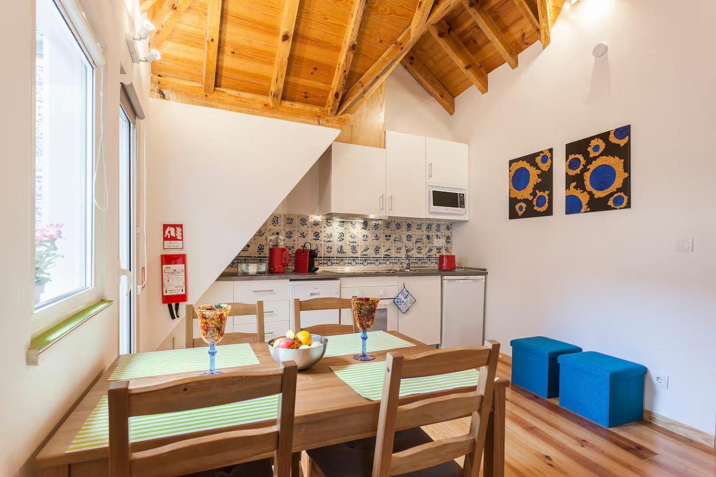 Agua-da-flor Appartement *